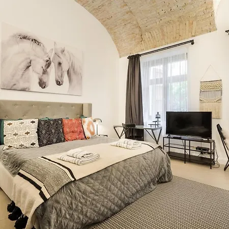 Urban Stable Luxury Lejlighed *
