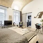 Urban Stable Luxury 아파트 부다페스트