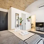 아파트 Urban Stable Luxury 부다페스트