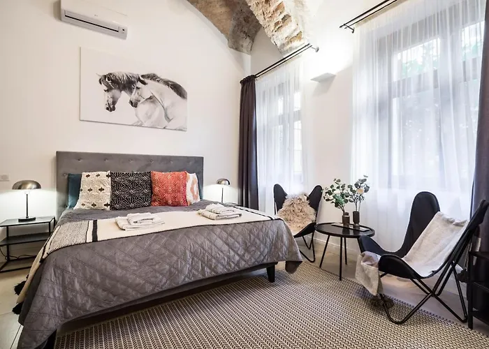 Urban Stable Luxury * Budapeşte