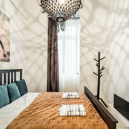 Apartment Urban Stable Luxury