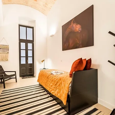 Apartment Urban Stable Luxury