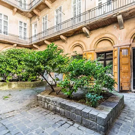 Urban Stable Luxury Budapest