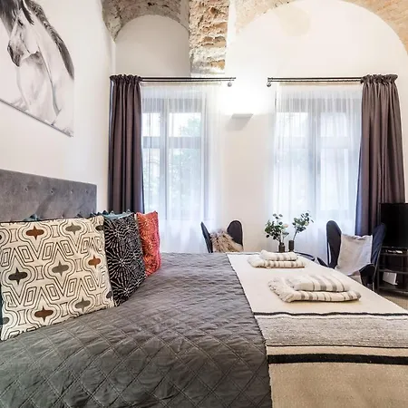 Urban Stable Luxury Budapest