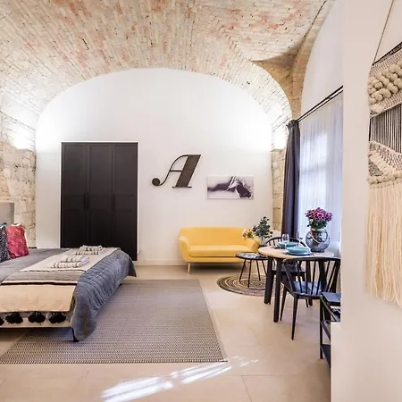 Urban Stable Luxury Apartment Budapest