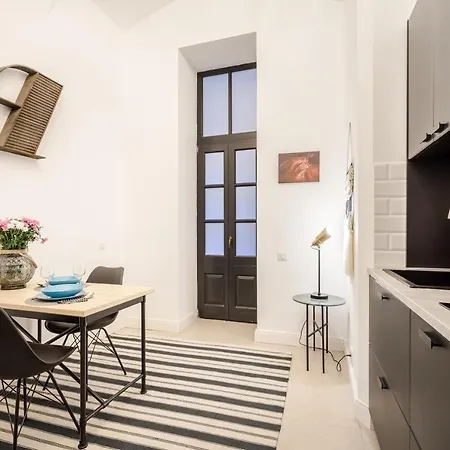 Urban Stable Luxury Apartman *